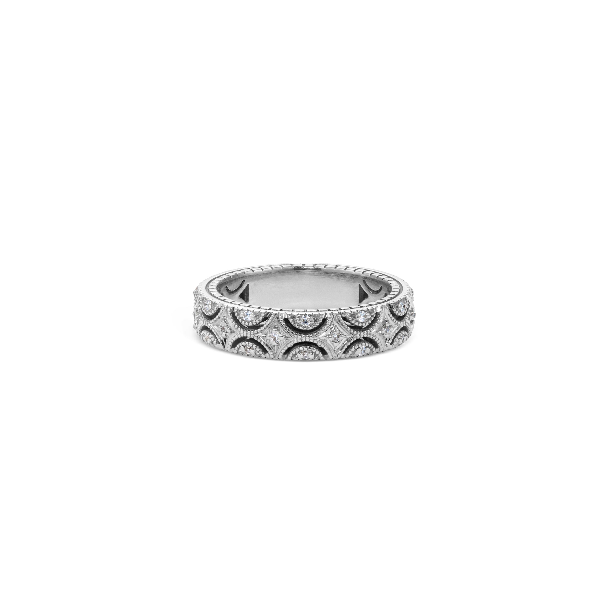 L’Orée Ornate Diamond Band