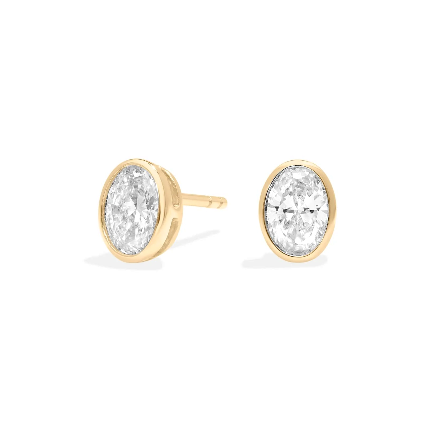 L’Orée Bezel Set Oval Cut Lab Grown Diamond