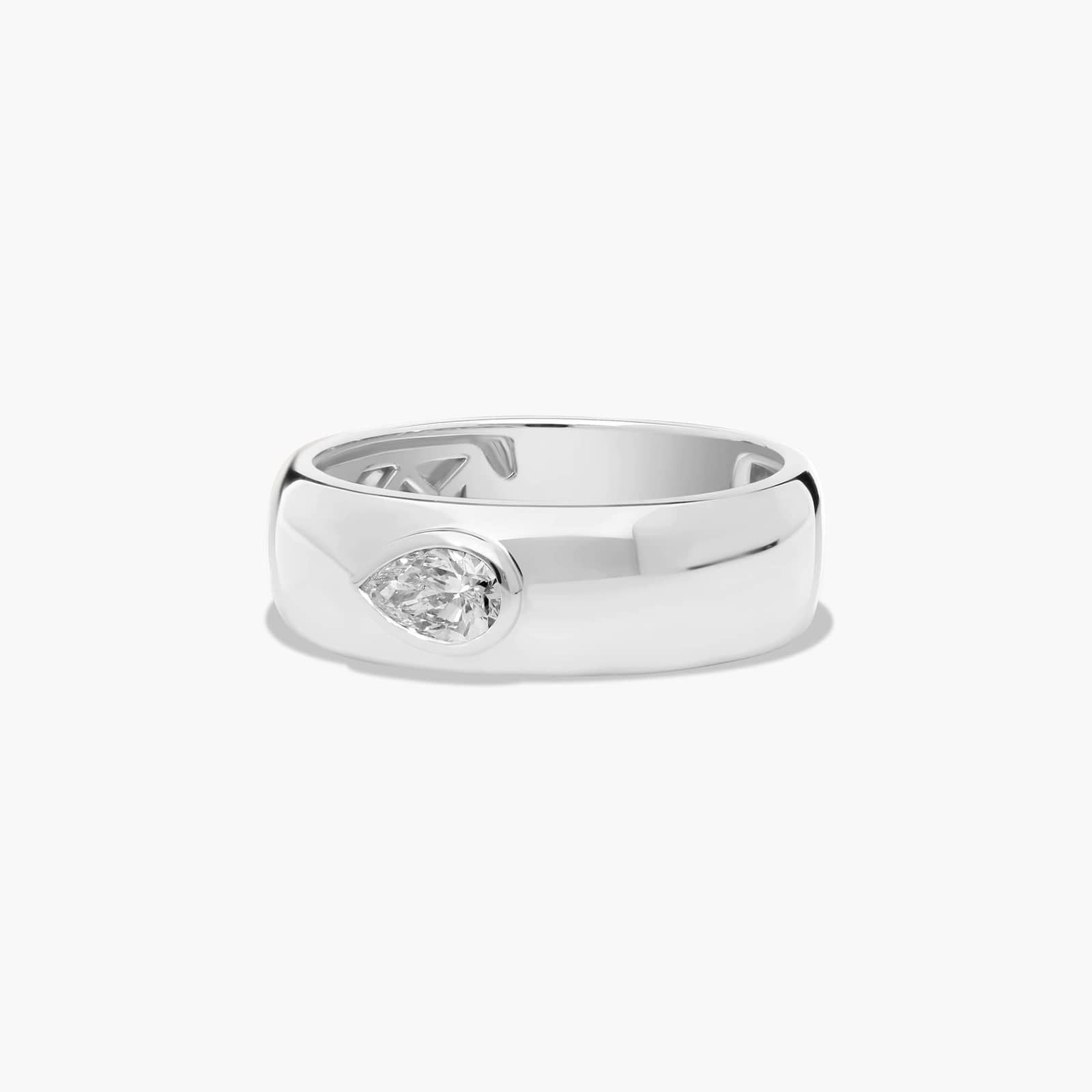 L’Orée Lab Grown Pear Shaped Diamond Ring