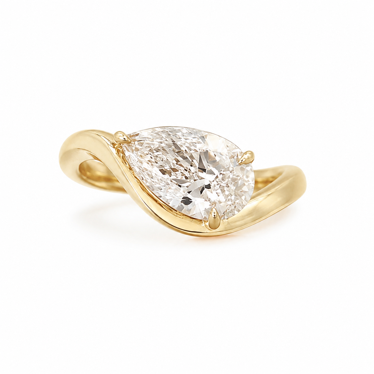 L’Orée Pear Cut Lab Grown Diamond Pinky Ring