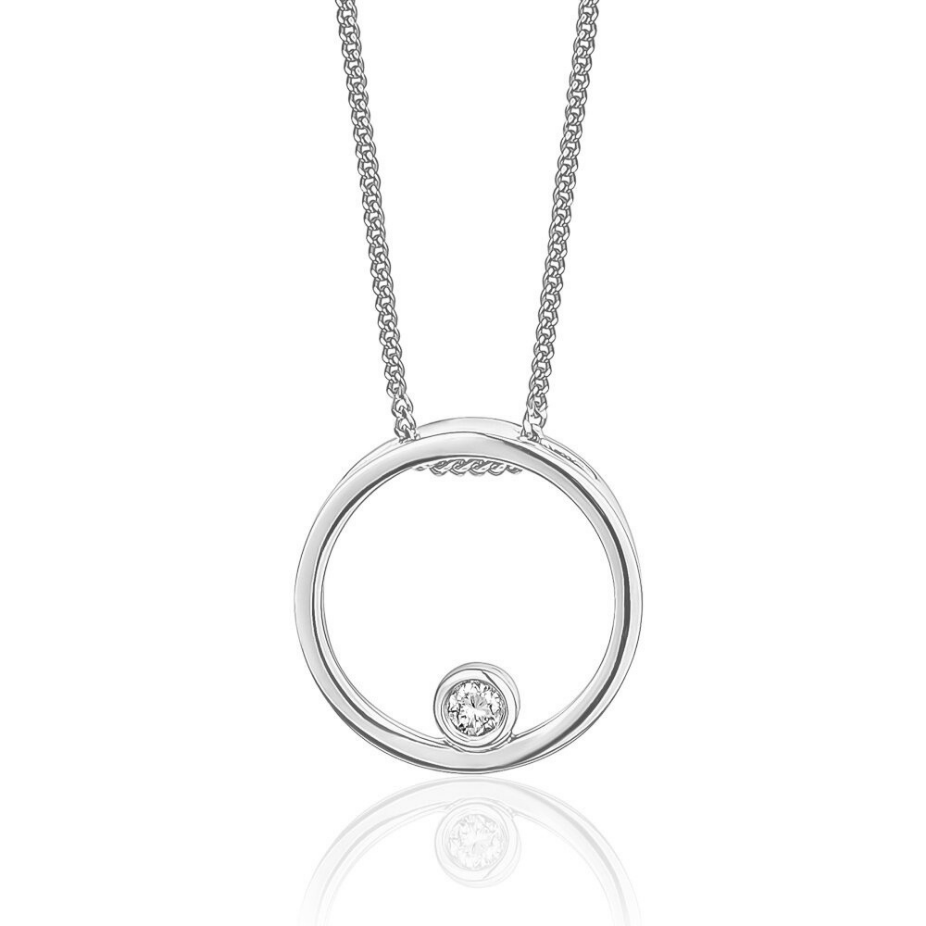 L’Orée Floating Diamond Circle Pendant