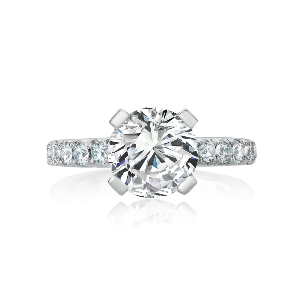 L’Orée Classic Round Cut Solitaire Engagement Ring