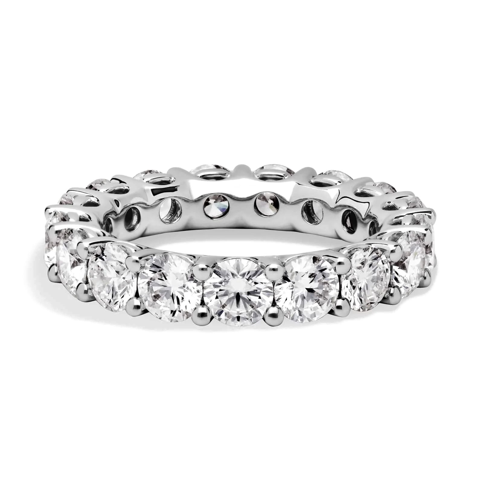 L’Orée Lab Diamond Brilliant Cut Eternity Ring